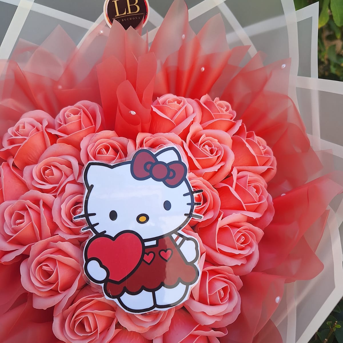 Ramo de corazon estilo Hello Kitty  1