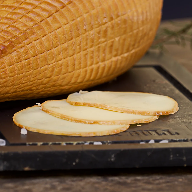 Queso Ahumado 200 gr. 1