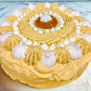 Torta Merengue Lúcuma