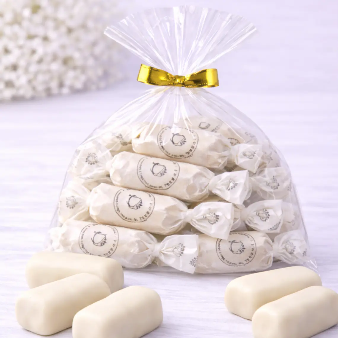 Calugas de Leche Bañadas en Chocolate 4
