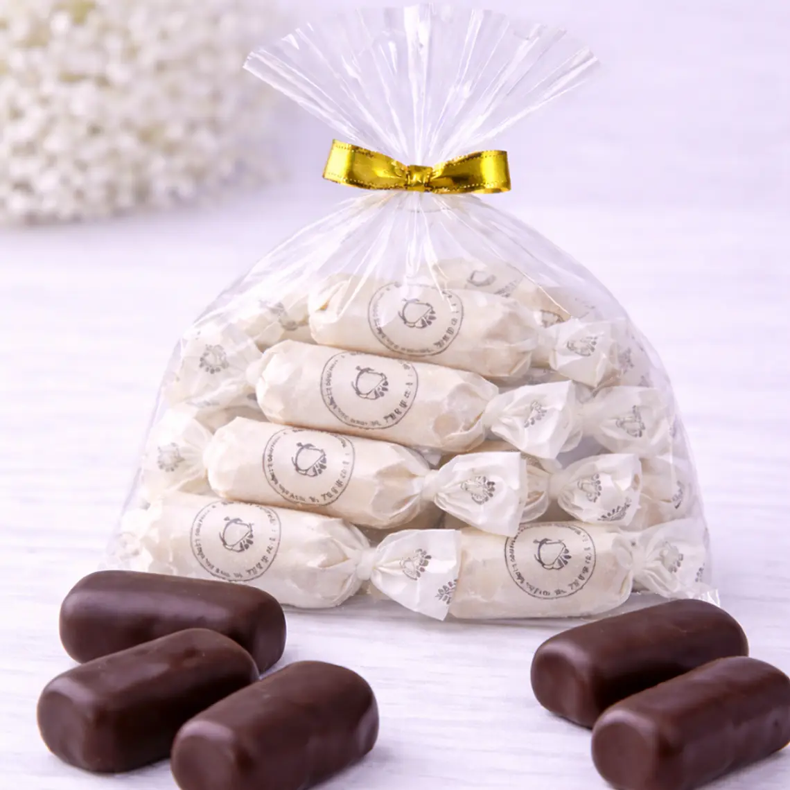 Calugas de Leche Bañadas en Chocolate 2