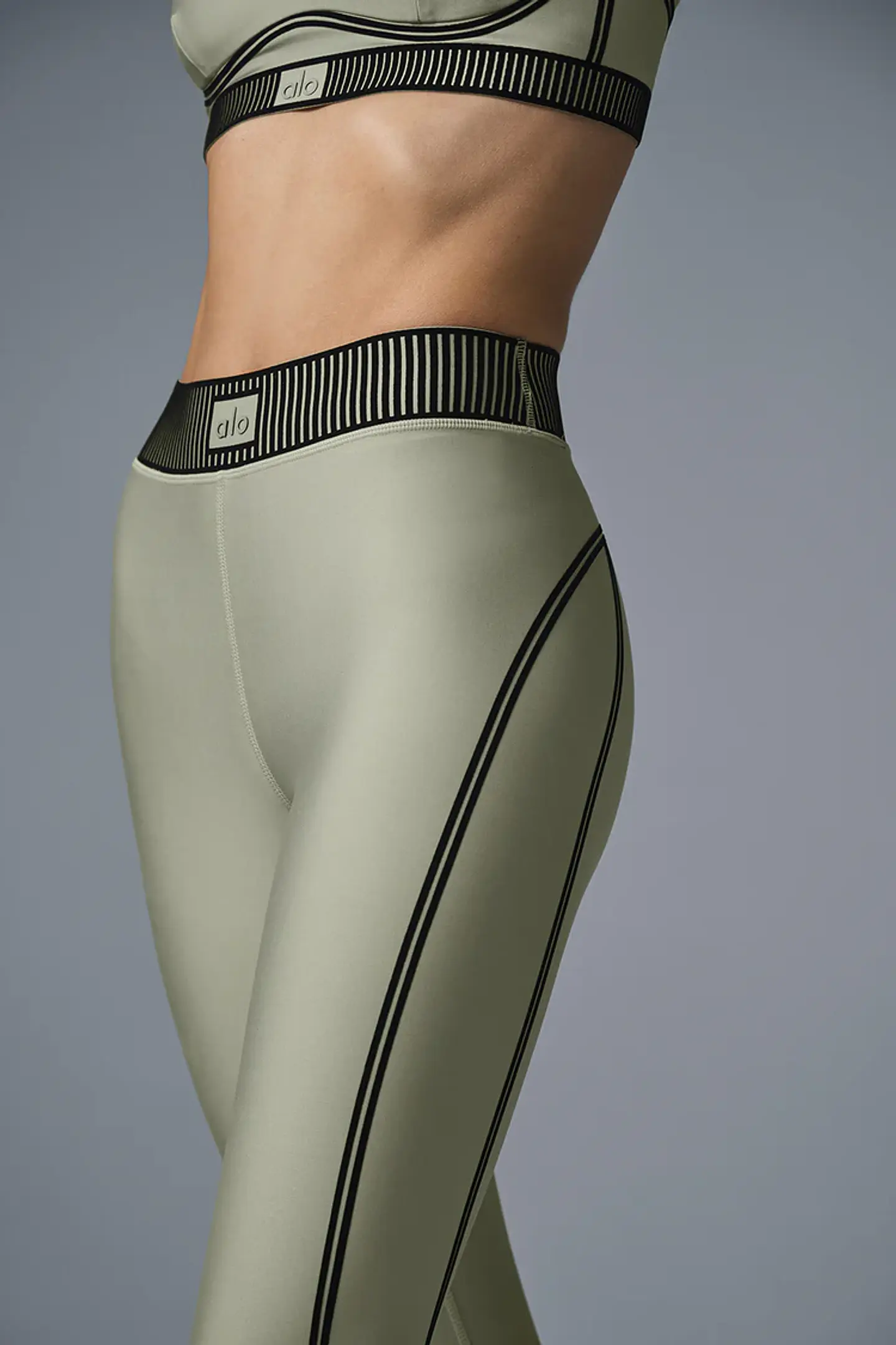 Legging Airlift High-Waist 7/8 Line Up  2
