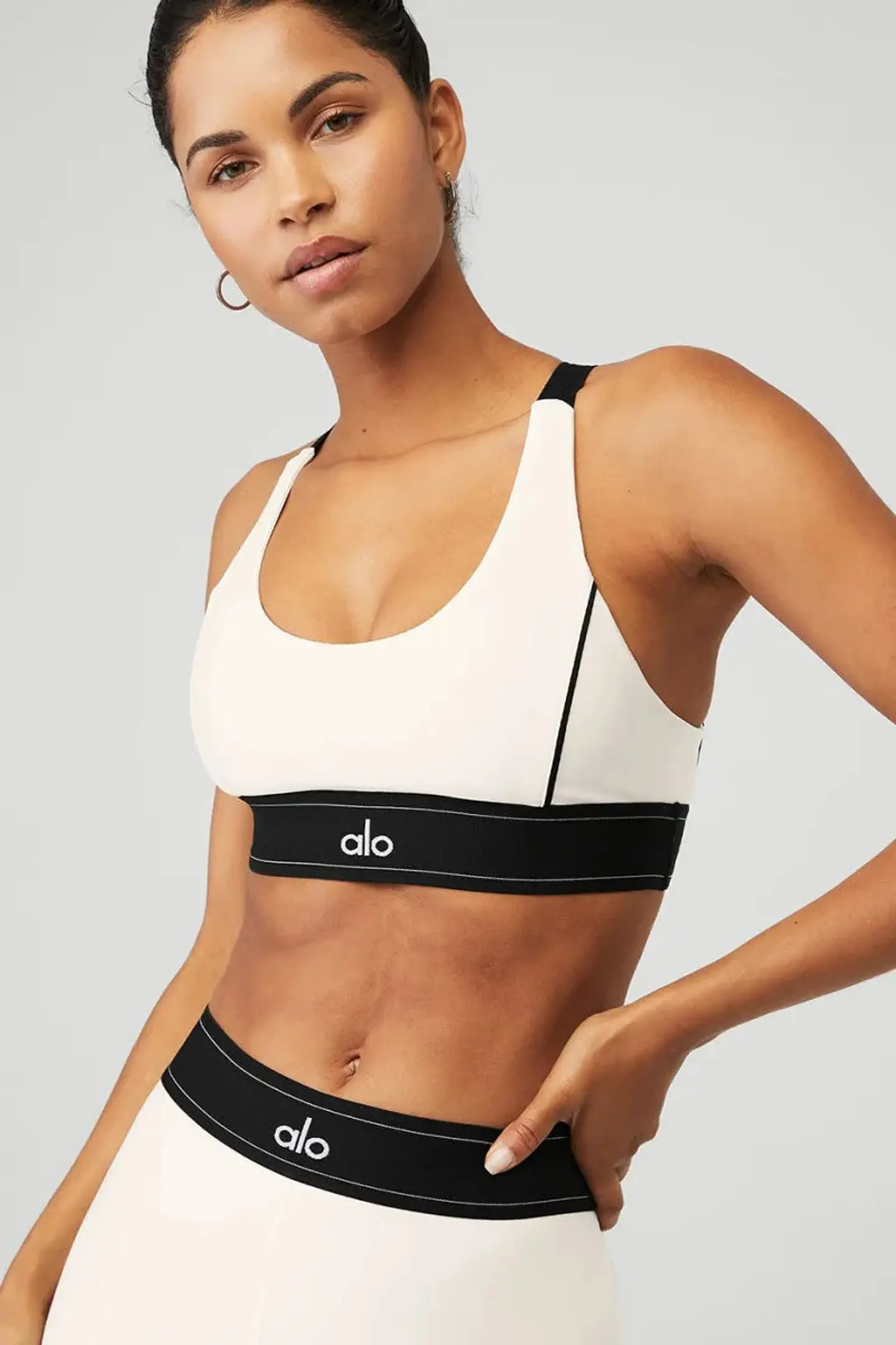 Top Airlift Suit Up Bra 1