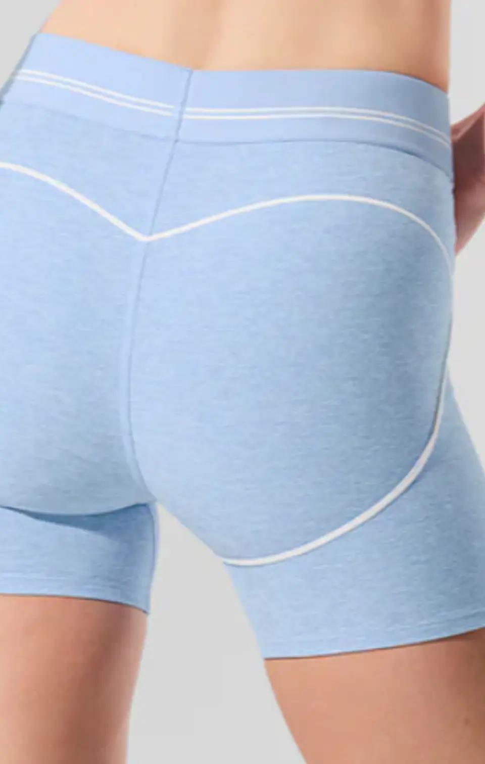 4” Airbrush High-Waist Heart Throb Short 2