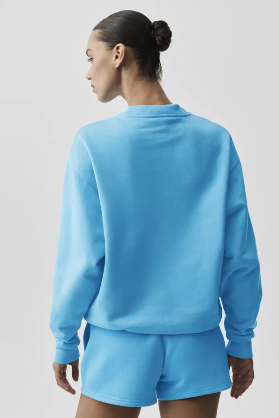 Cropped Accolade Crewneck 3