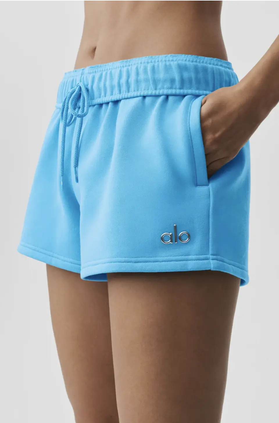 Accolade Short 2