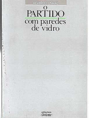 O partido com paredes de vidro