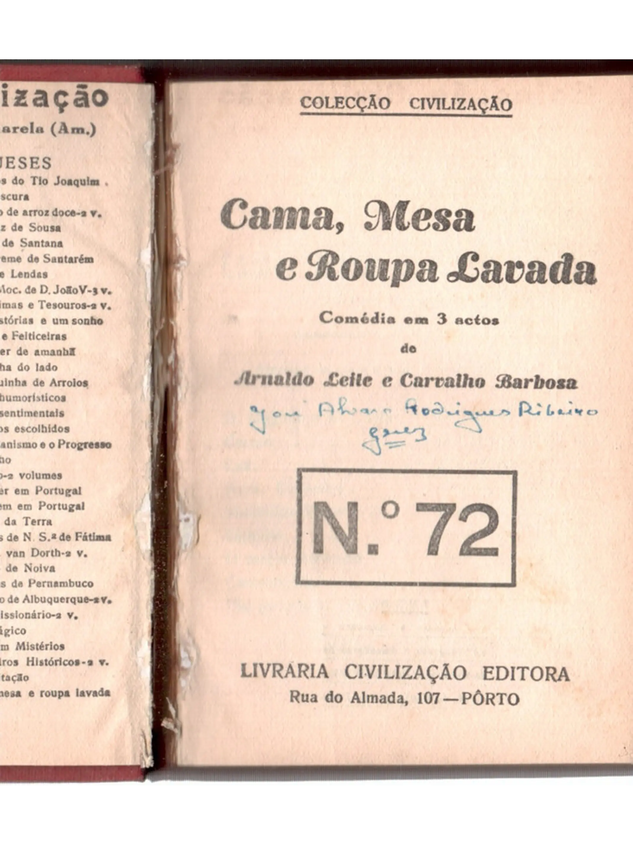 Cama mesa e roupa lavada 1