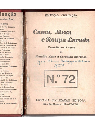 Cama mesa e roupa lavada