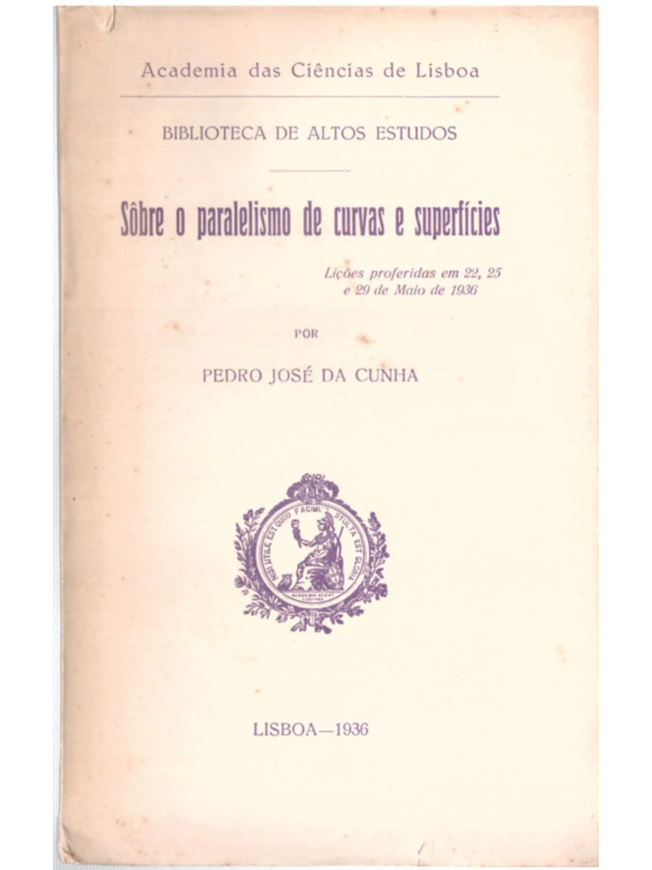 Sobre o paralelismo de curvas e superfícies 1