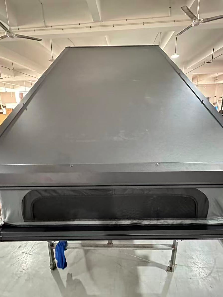 Carpa de Techo Triangular Premium - Modelo Huilo Huilo 2