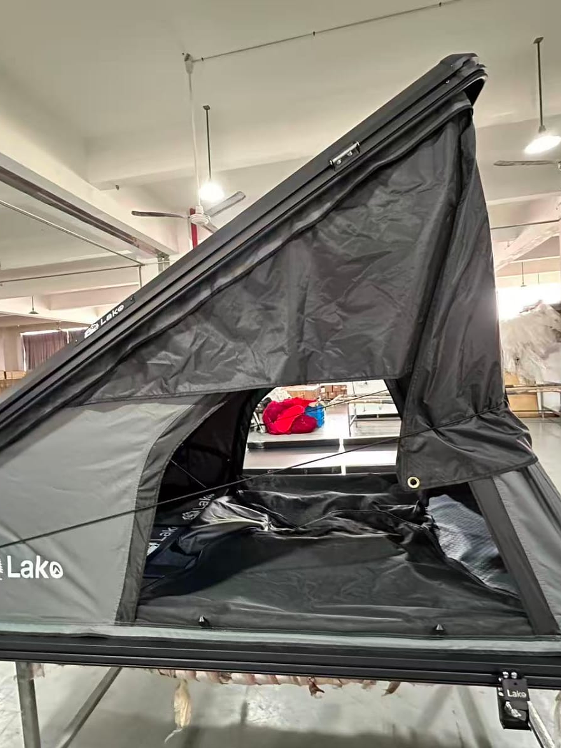 Carpa de Techo Triangular Premium - Modelo Huilo Huilo 3