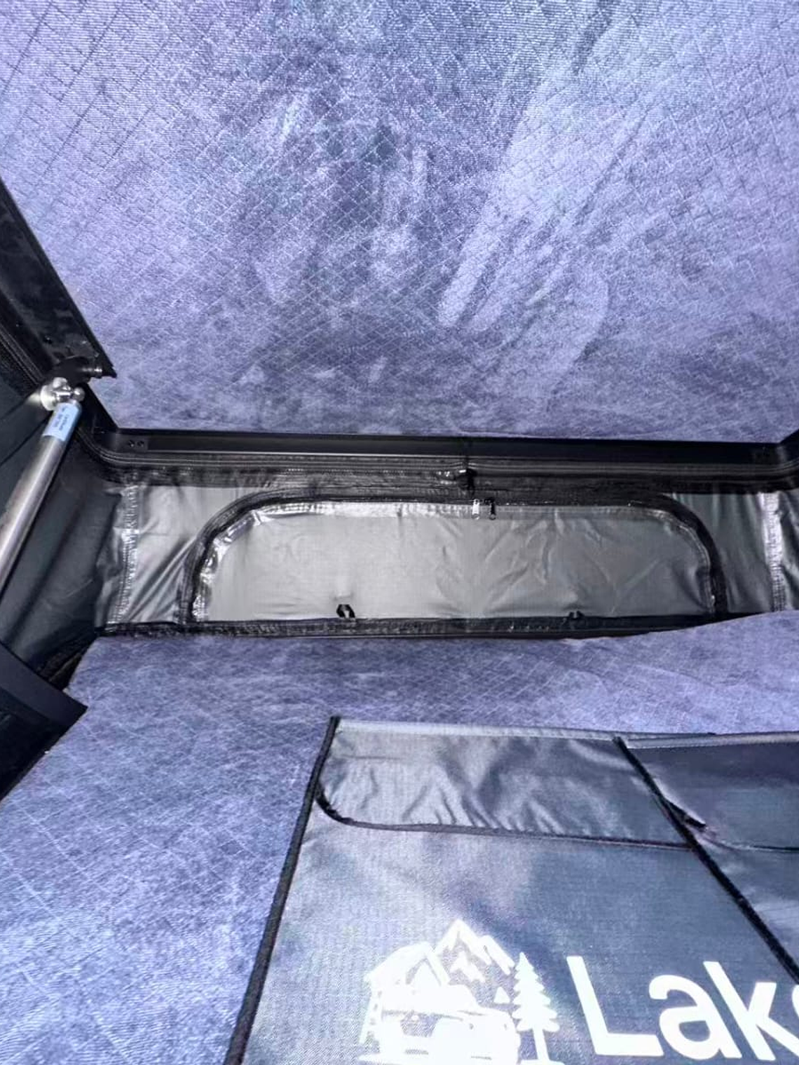 Carpa de Techo Triangular Premium - Modelo Huilo Huilo 5