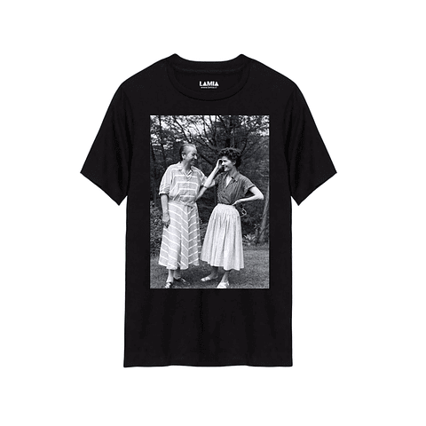 Polera Gabriela Mistral y Doris Dana Línea Premium #1