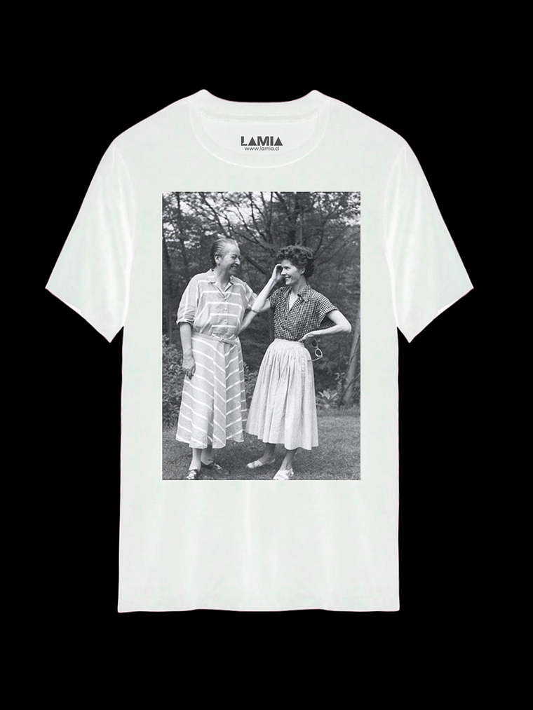 Polera Gabriela Mistral y Doris Dana Línea Premium #1 2