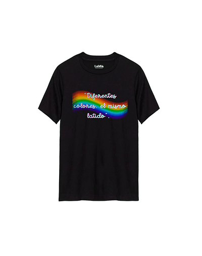 Polera Diferentes colores, el mismo latido - dia del amor - lgbtq+ Línea Premium #2