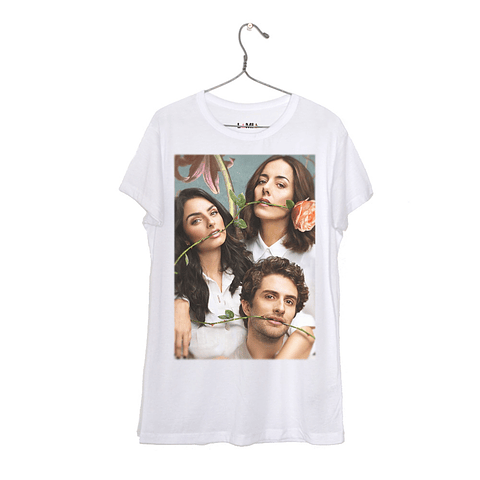 Paulina, Elena y Julián / La Casa de las Flores #1