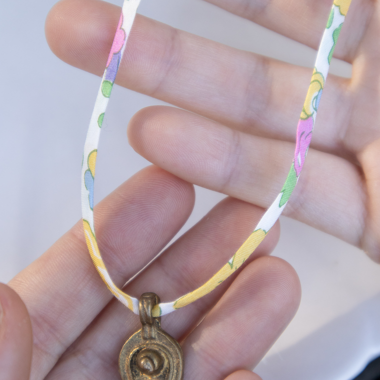 Collar | Seda Amarilis Gota Bronce 6