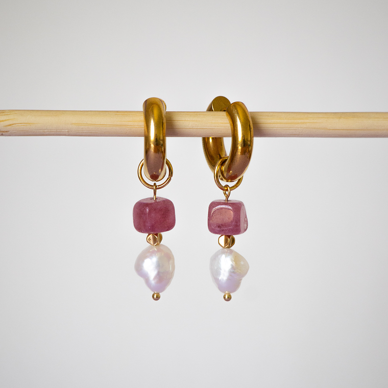 Charms Perla Piedra Roja Gold 1