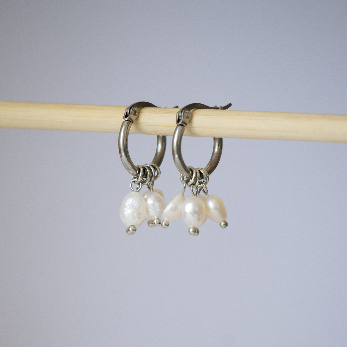 Aros Abelia - Con perlas de rio chicas 3