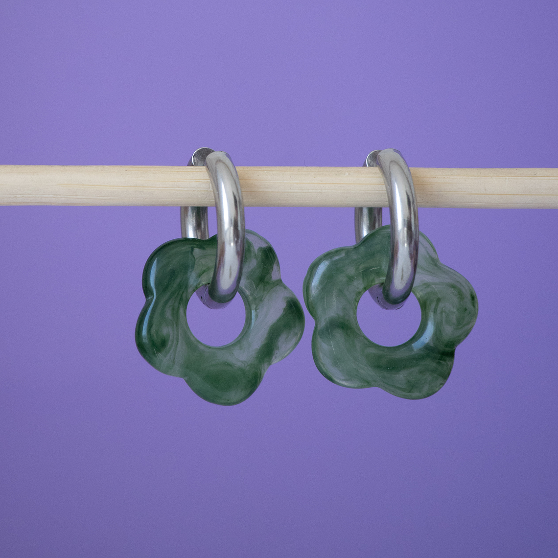 Charms Flores Resina Verde Oscuro 3