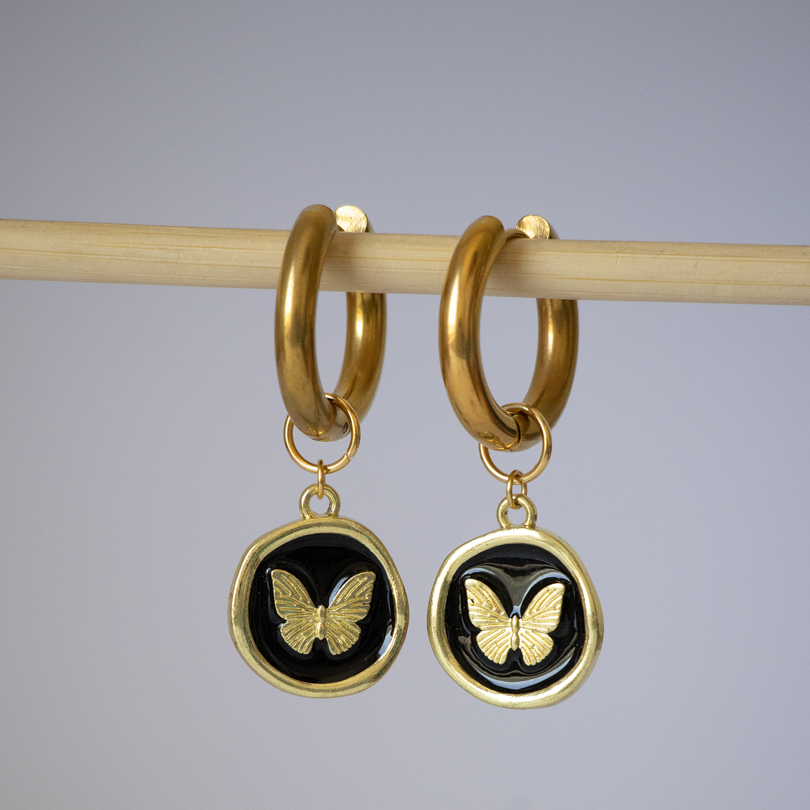 Charms Mariposa Negra 2