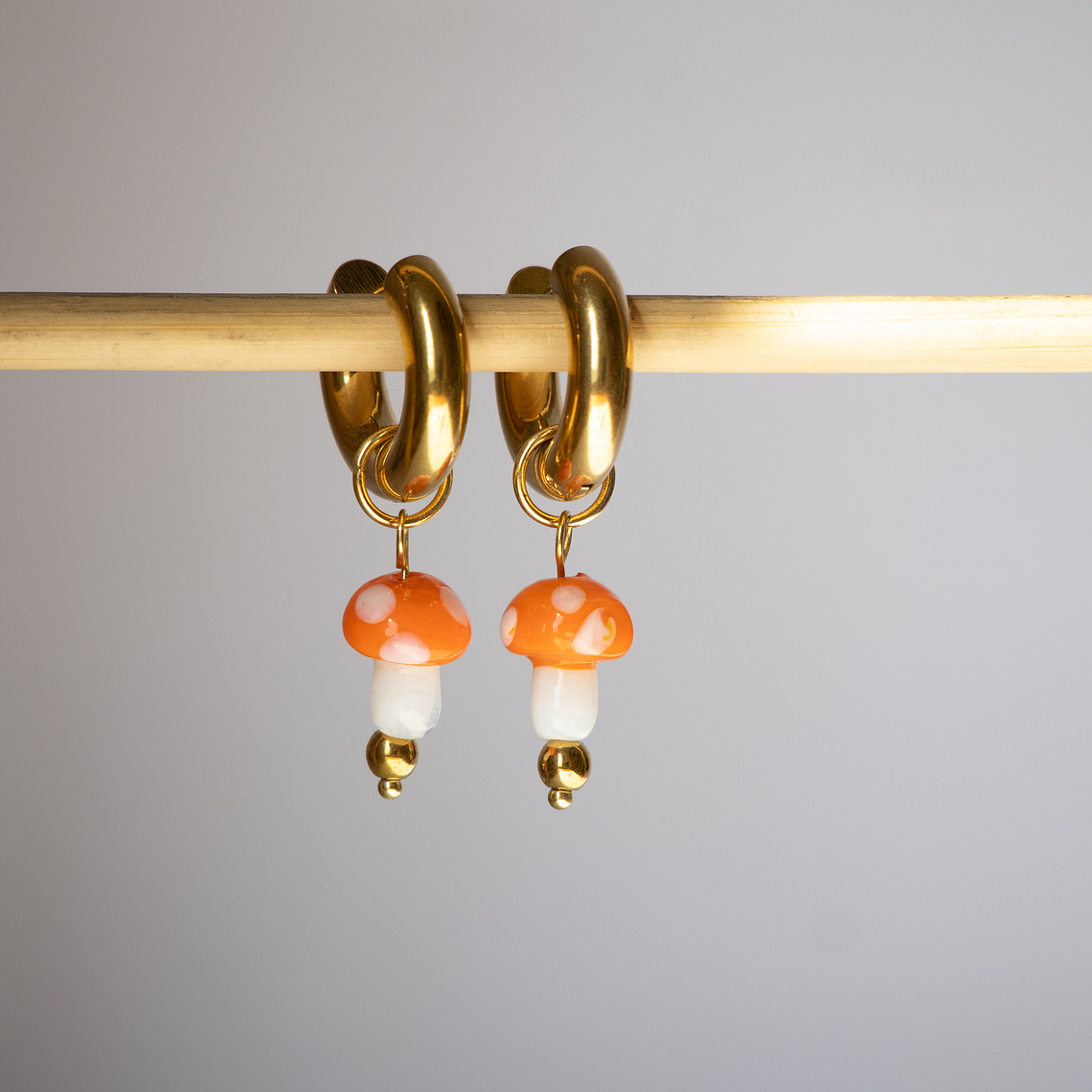 Charm Honguito Naranja Gold 1