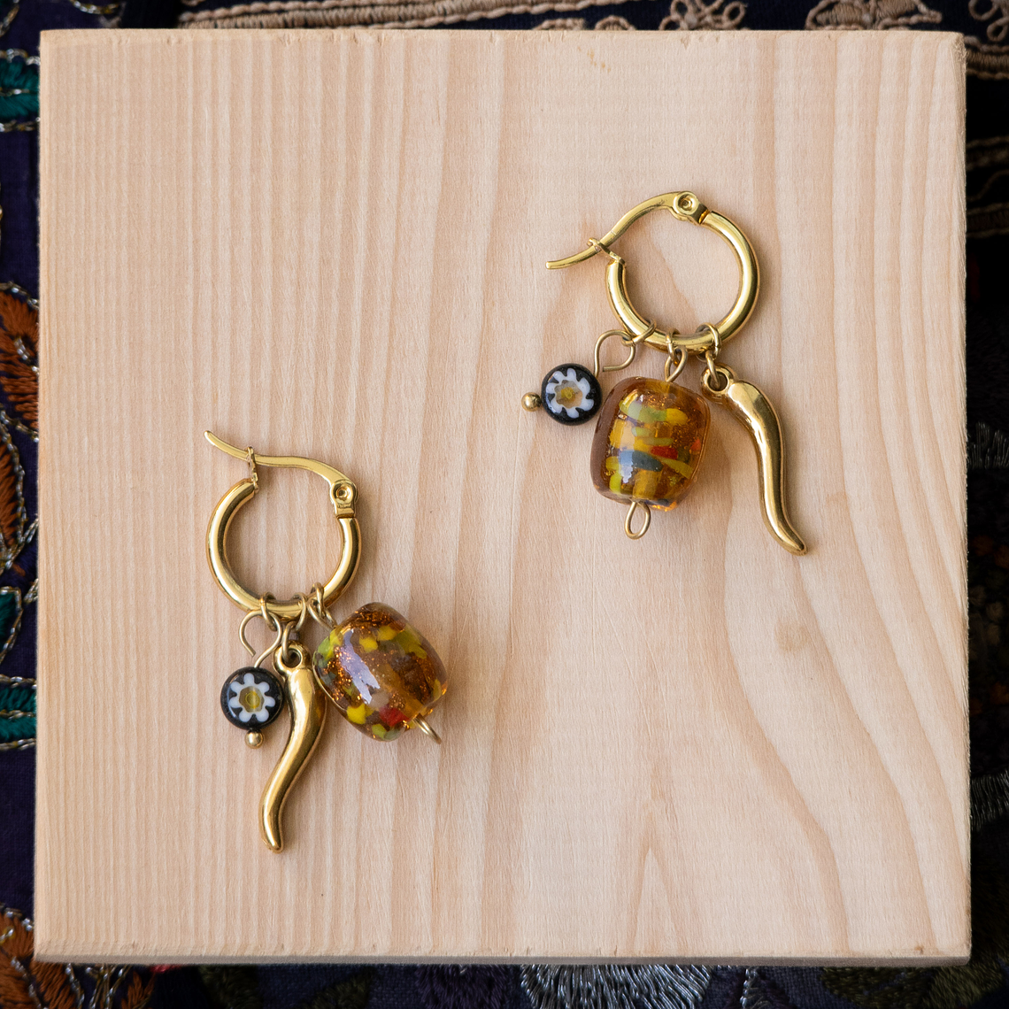 Aros Aji Vidrio Gold 1