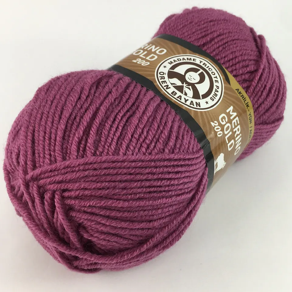 MERINO GOLD200 051 ciruela 1