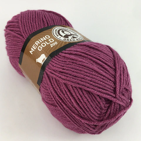 MERINO GOLD200 051 ciruela
