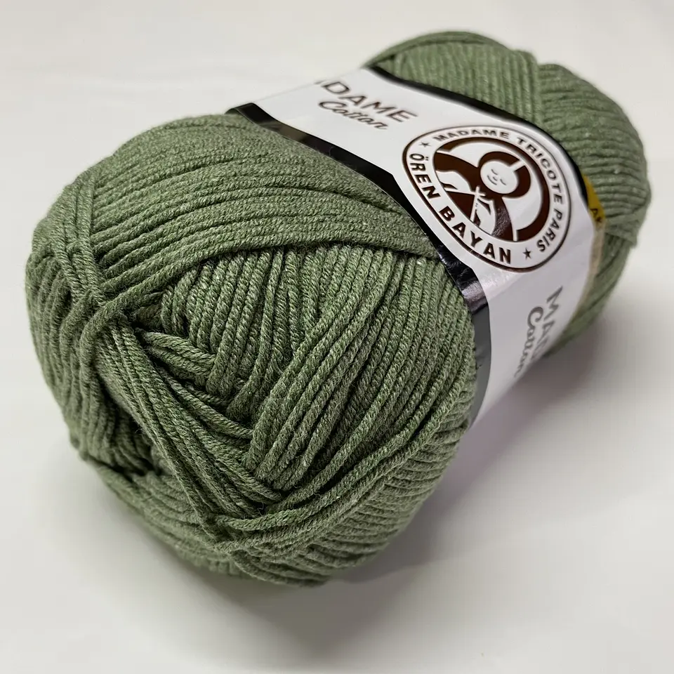 MADAME COTTON 054 verde musgo 1