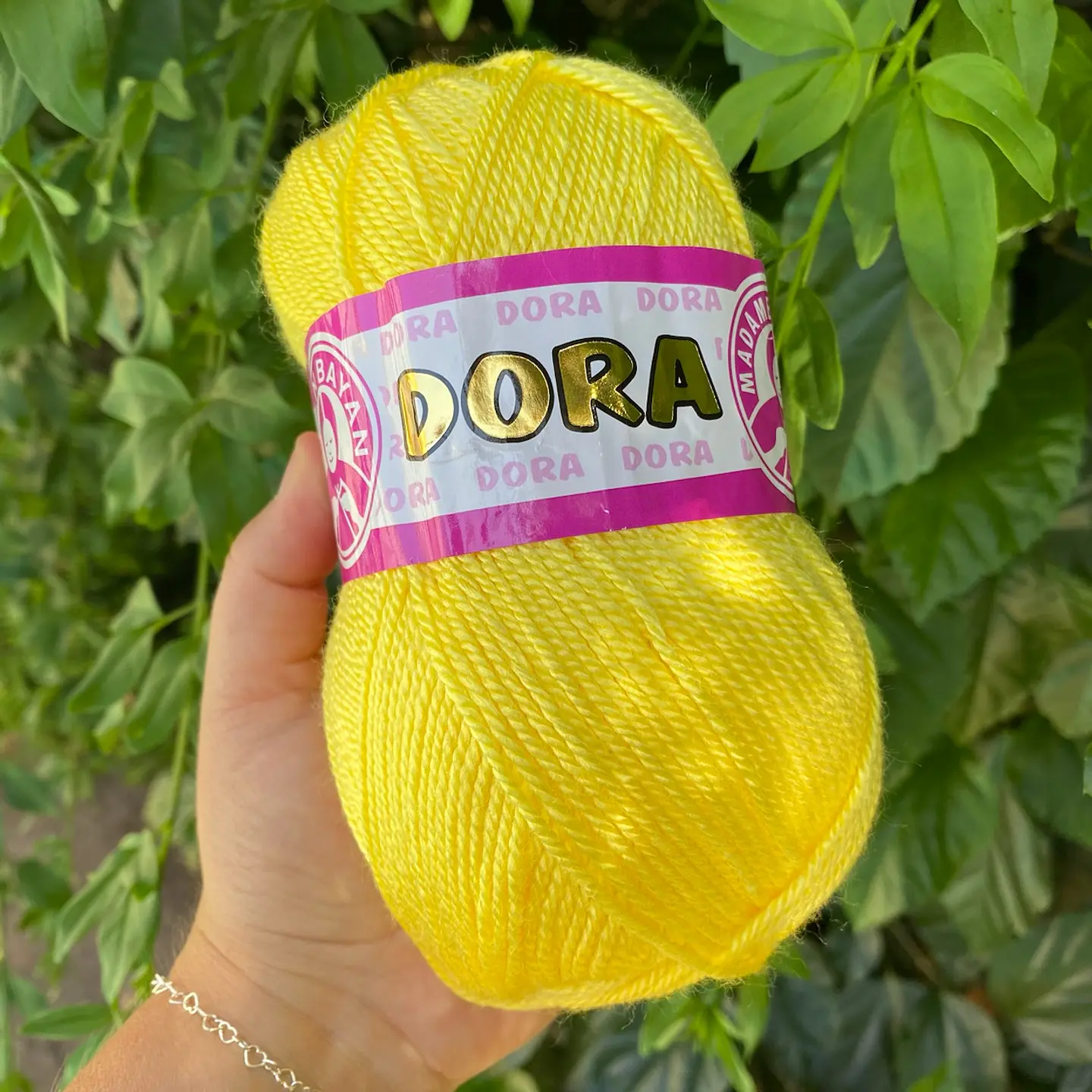 DORA 028  1
