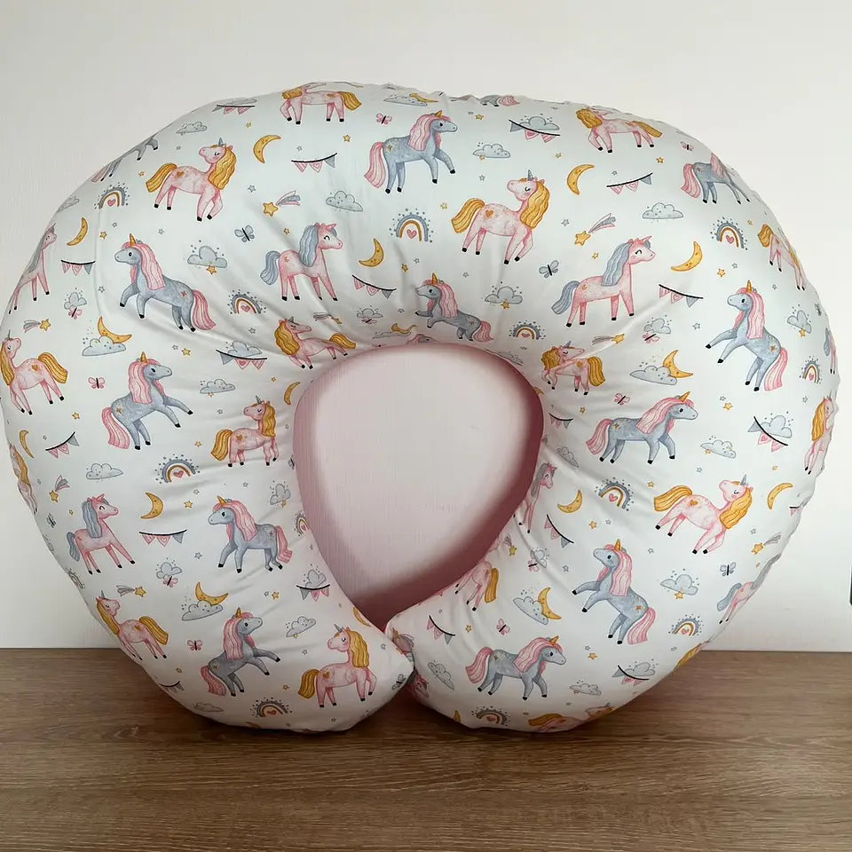 Cojín de lactancia Unicornio 1