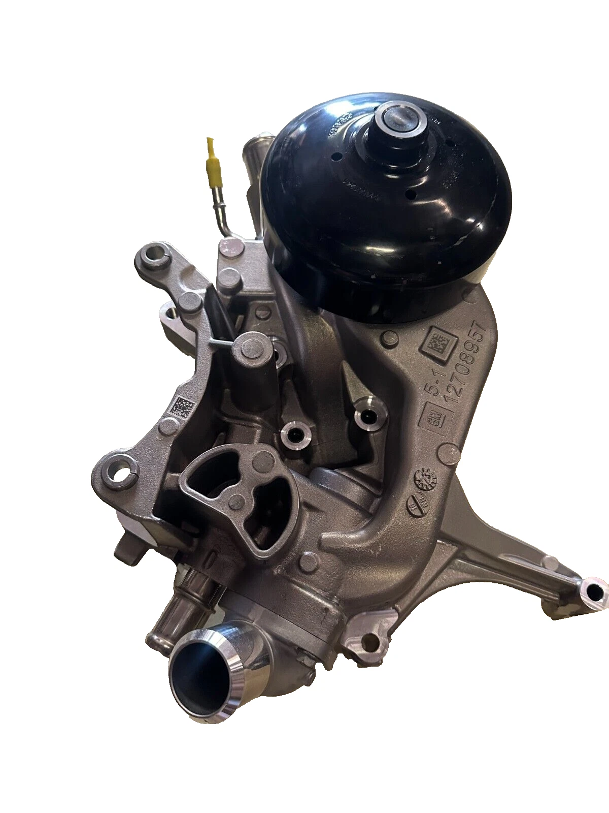 Bomba de Agua Chevrolet Silverado / Tahoe / Suburban (2019-2023) 3