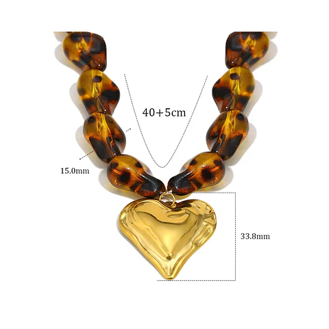 Collar Corazón Carey