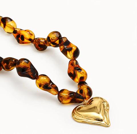 Collar Corazón Carey