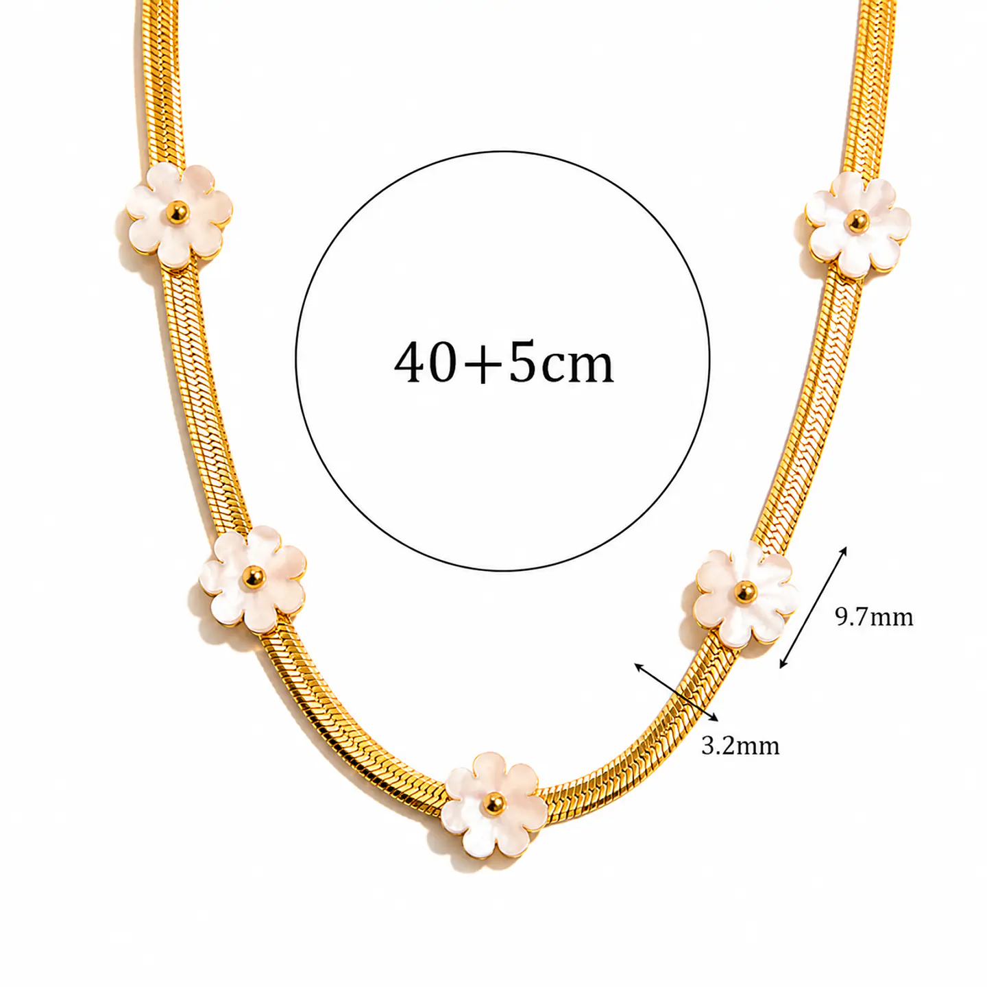 Collar  Flores Nácar 2