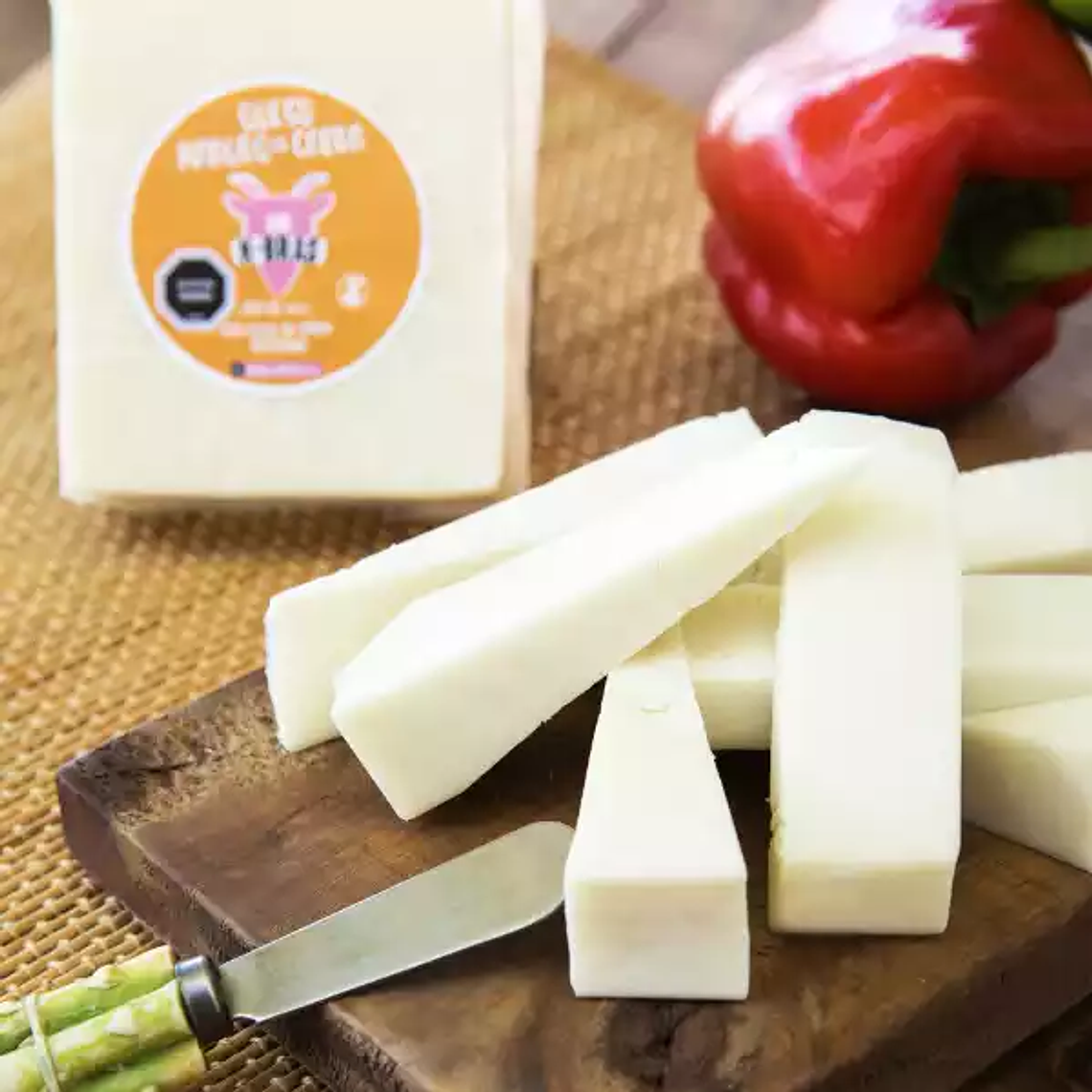 Queso Maduro Natural 200 grs 3