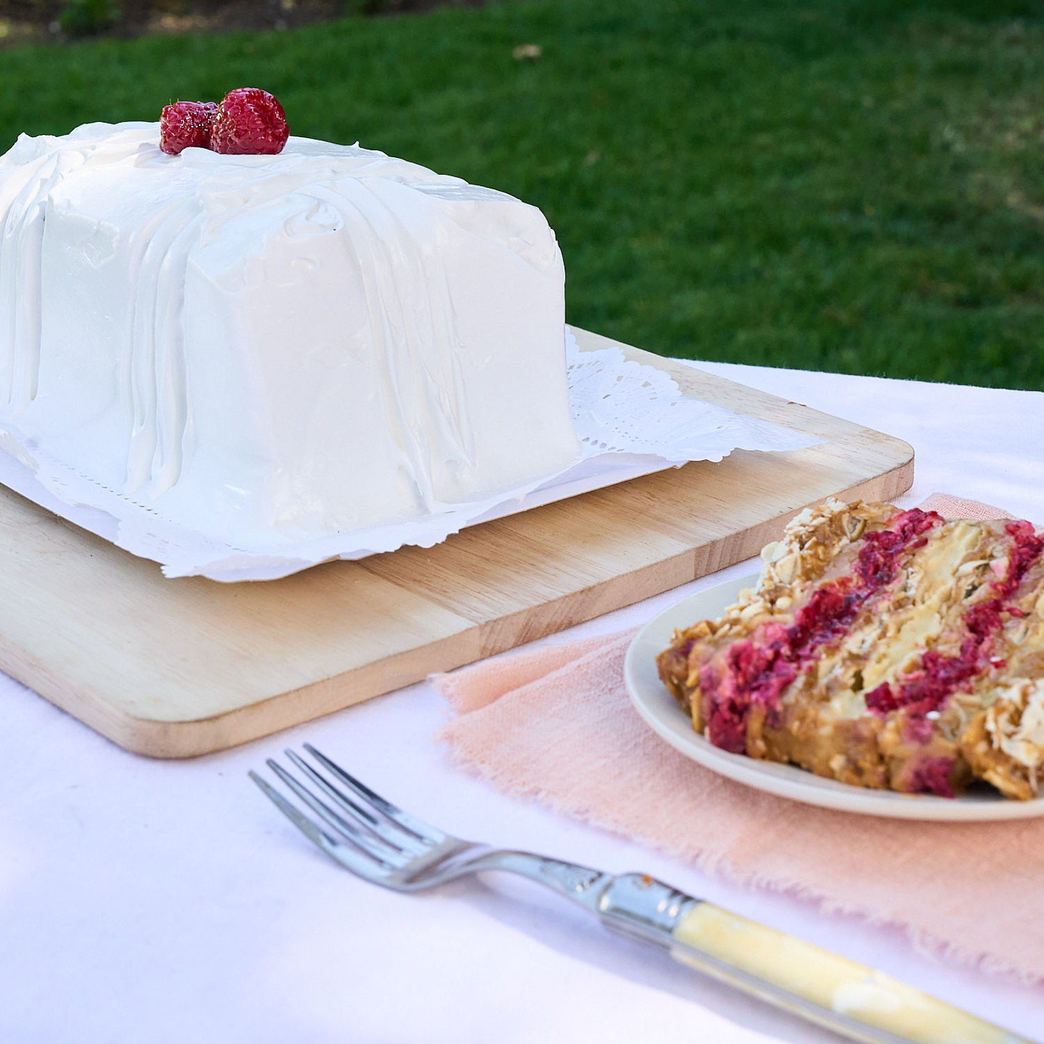 Torta Mil hojas Manjar Frambuesa y pastelera 1