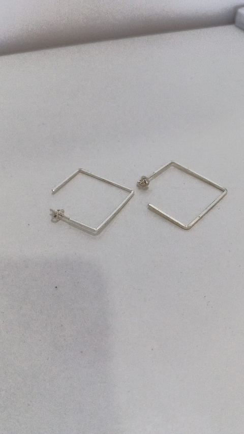 aros de plata cuadrados 