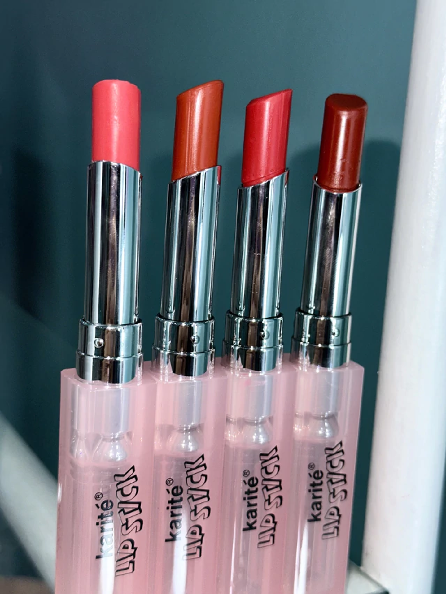 labial lip stick   2