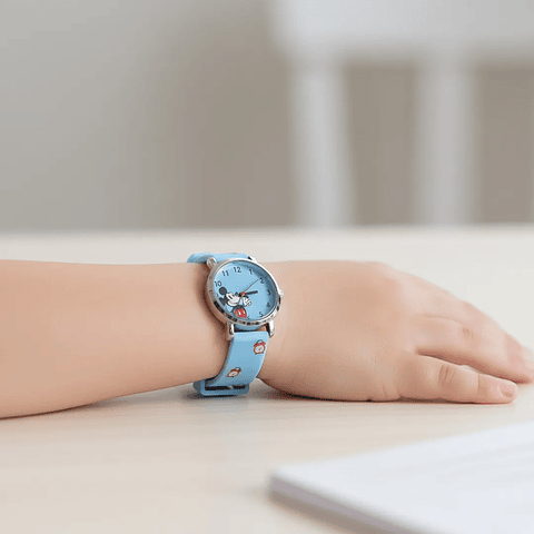 reloj analógico mickey