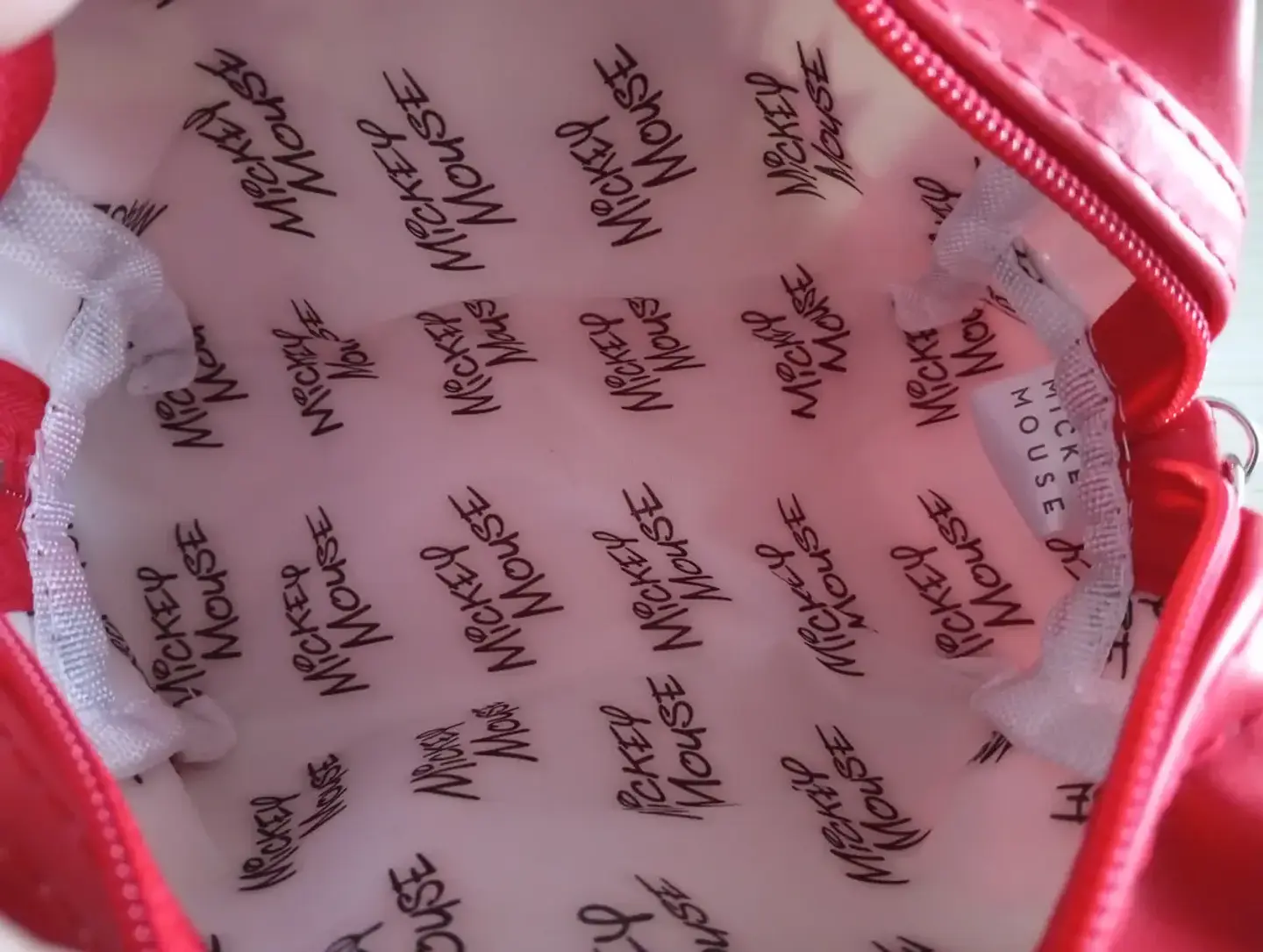 estuche cosmetiquero mickey  2