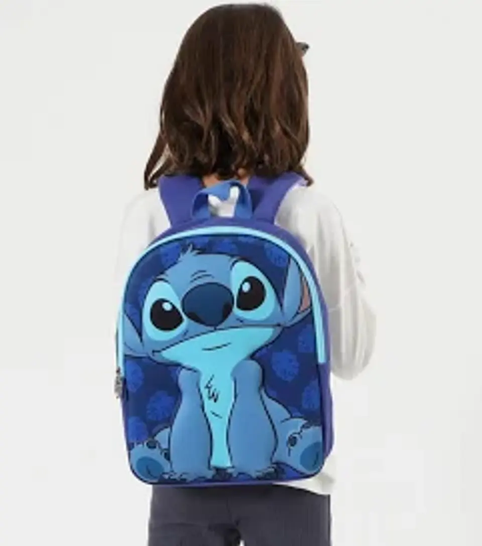 mochila de stich 3