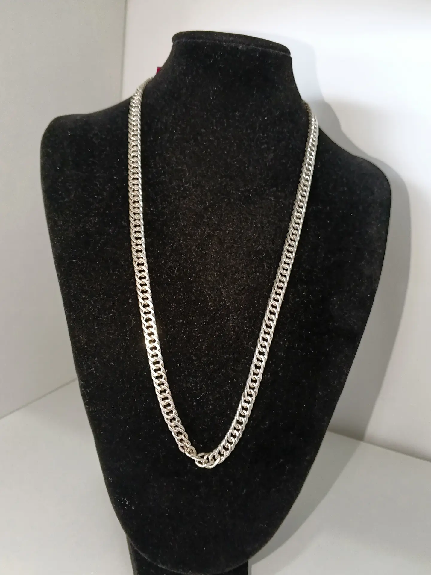 Cadena de plata  1