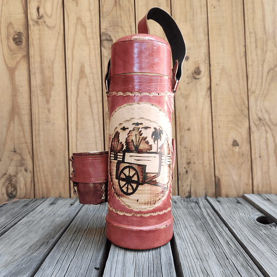 Termo Artesanal Paraguayo – Cuero Rústico y Kit Integrado 