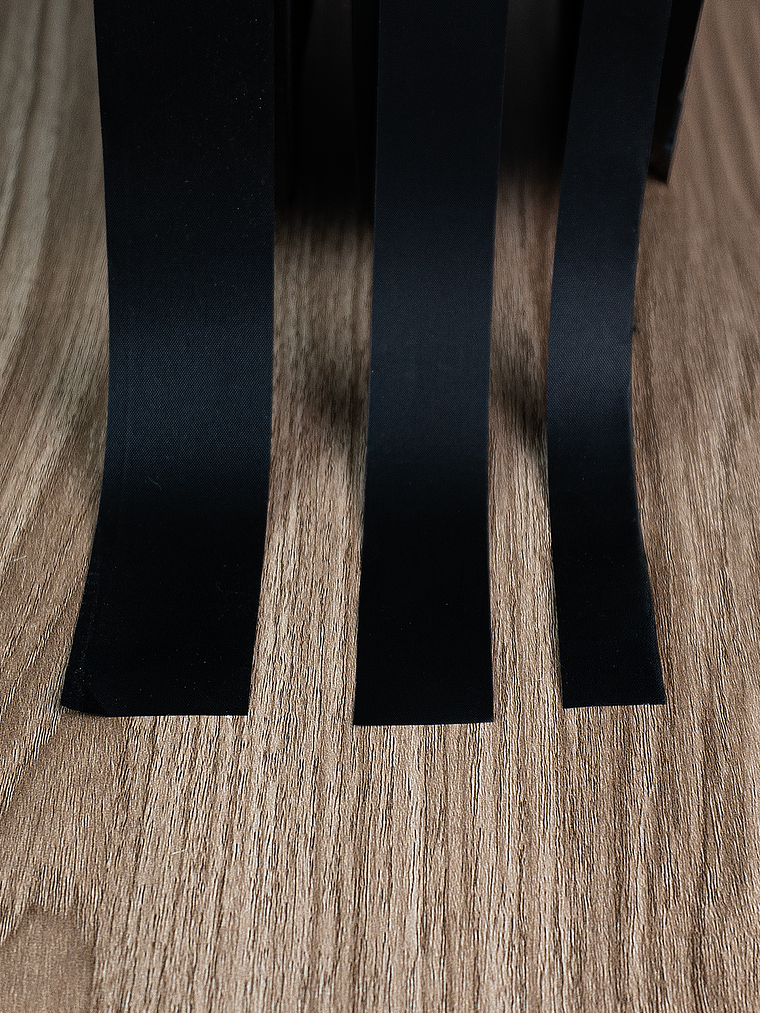 Rollo Poliéster negro x 200mts 4