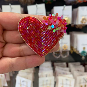 Prendedor Corazón florece