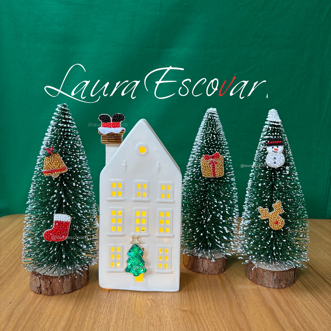 Caja colección dúo mini prendedores navideños  1