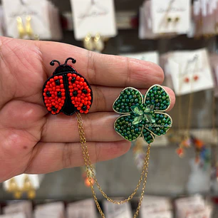 Prendedor Dúo Mariquita y trebol